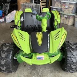 Power Wheels Dune Extreme – Excellent Condition, Includes Charger