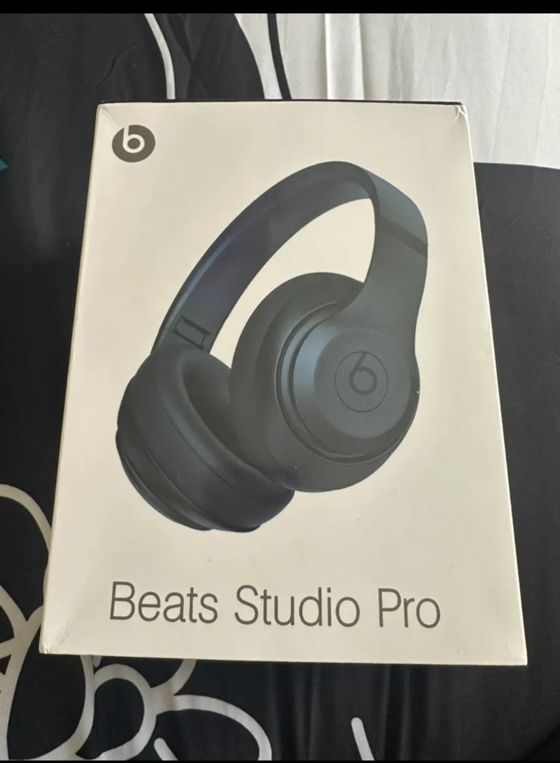Beats Studio Pro Blue
