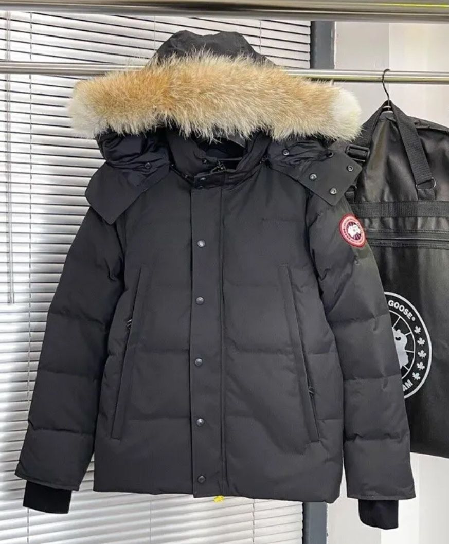 Canada Goose Men’s Coat