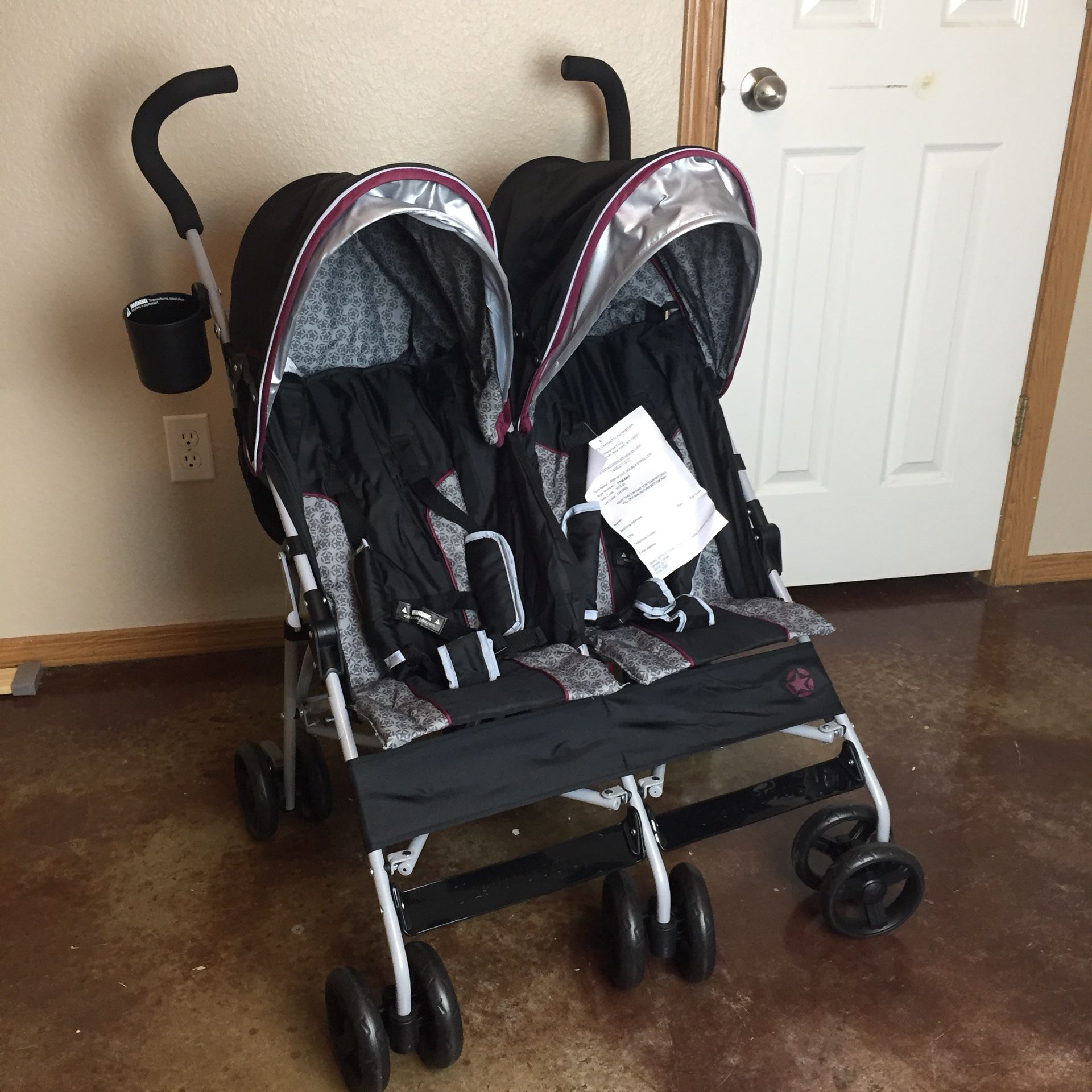 New J Is For Jeep Brand Scout Double Stroller For Sale In Rogers Ar Offerup New J Is For Jeep Brand Scout Double Stroller For Sale In Rogers Ar Offerup