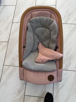 Baby bouncer