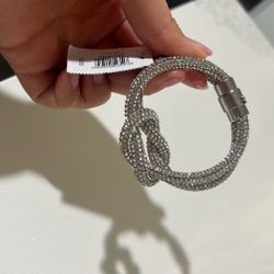 Express Women’s Bracelet 