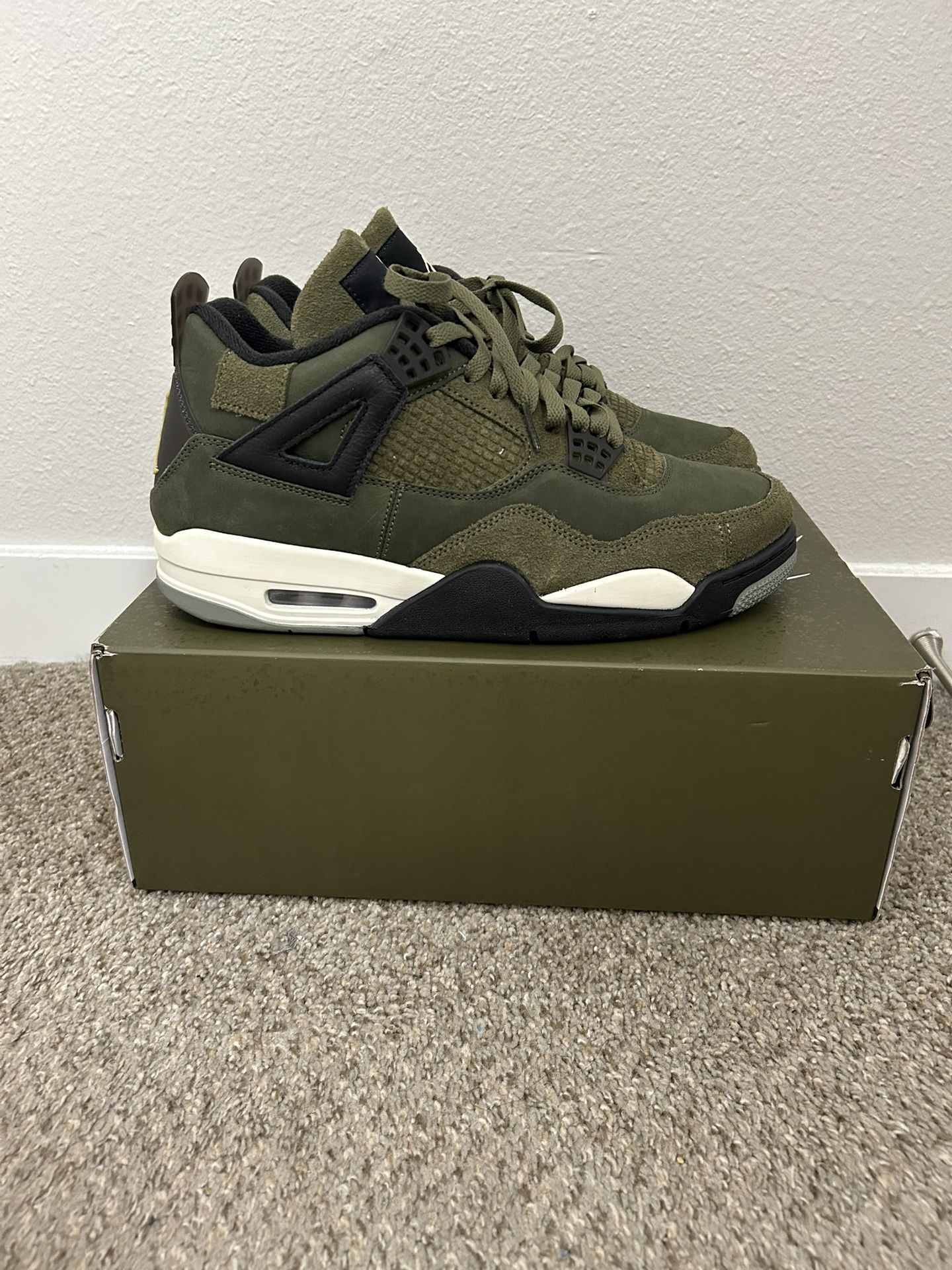 Air Jordan 6 Olive Craft Size 11