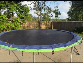 16ft trampoline