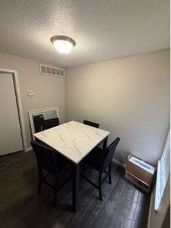 Dinning room table and chairs