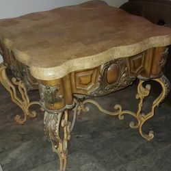 GORGEOUS ORNATE CAST IRON TABLE. SOLID & STURDY