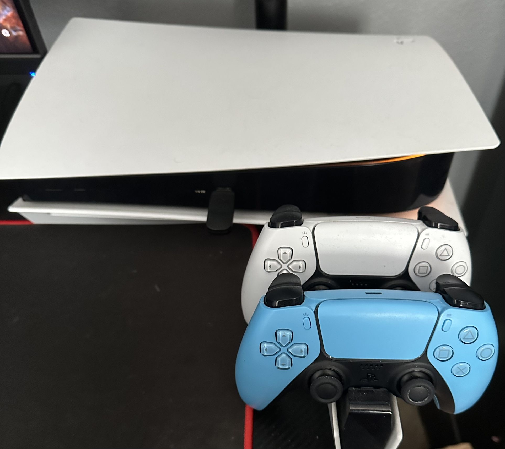PS5 w/ 2 controllers and charging stand!