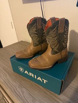 Kids boots
