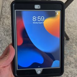 iPad Mini 4 128GB power Button Doesn’t Work 