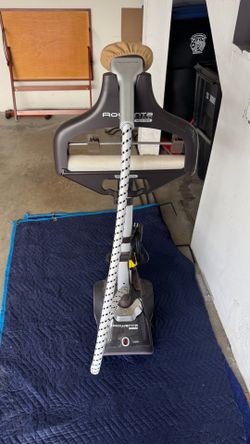 Rowenta full size/adjustable garment steamer