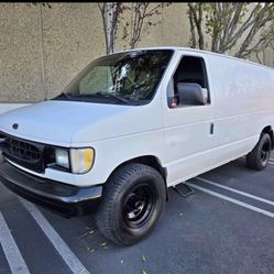 1995 Ford E-150