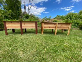New raised cedar garden/flower box