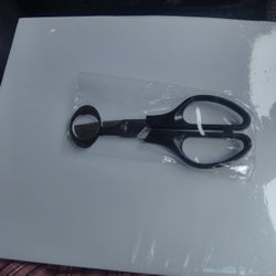 Brand New Nail Clippers For Pets 