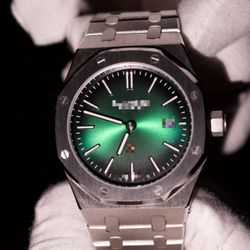 New Stainless Steel Green Dial Luxury Watch