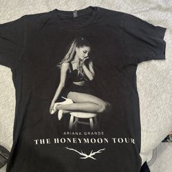Honeymoon Tour Ariana Grande 2015