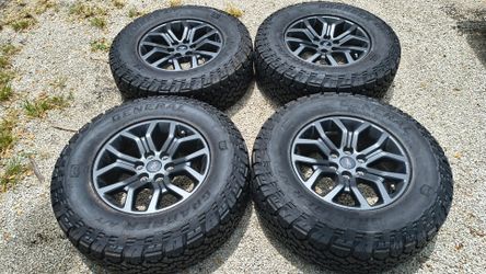 FORD F150 TREMOR 18" BLACK  WHEELS TAKEOFFS