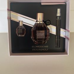 FLOWERBOMB VIKTOR&ROLF