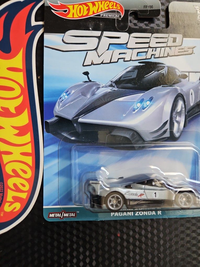 Hot Wheels Premium Car Culture Pagani Zonda R Speed Machines