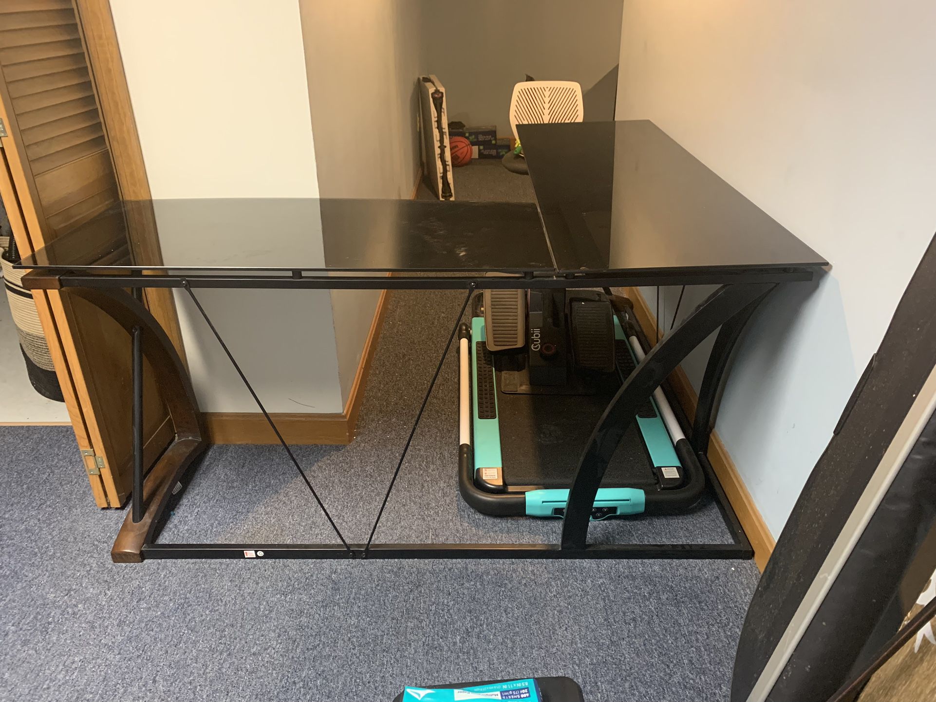 L Shaped Office Table