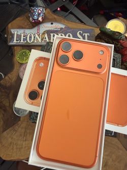 Apple iphone 17 pro max 512Gb unlocked any carrier