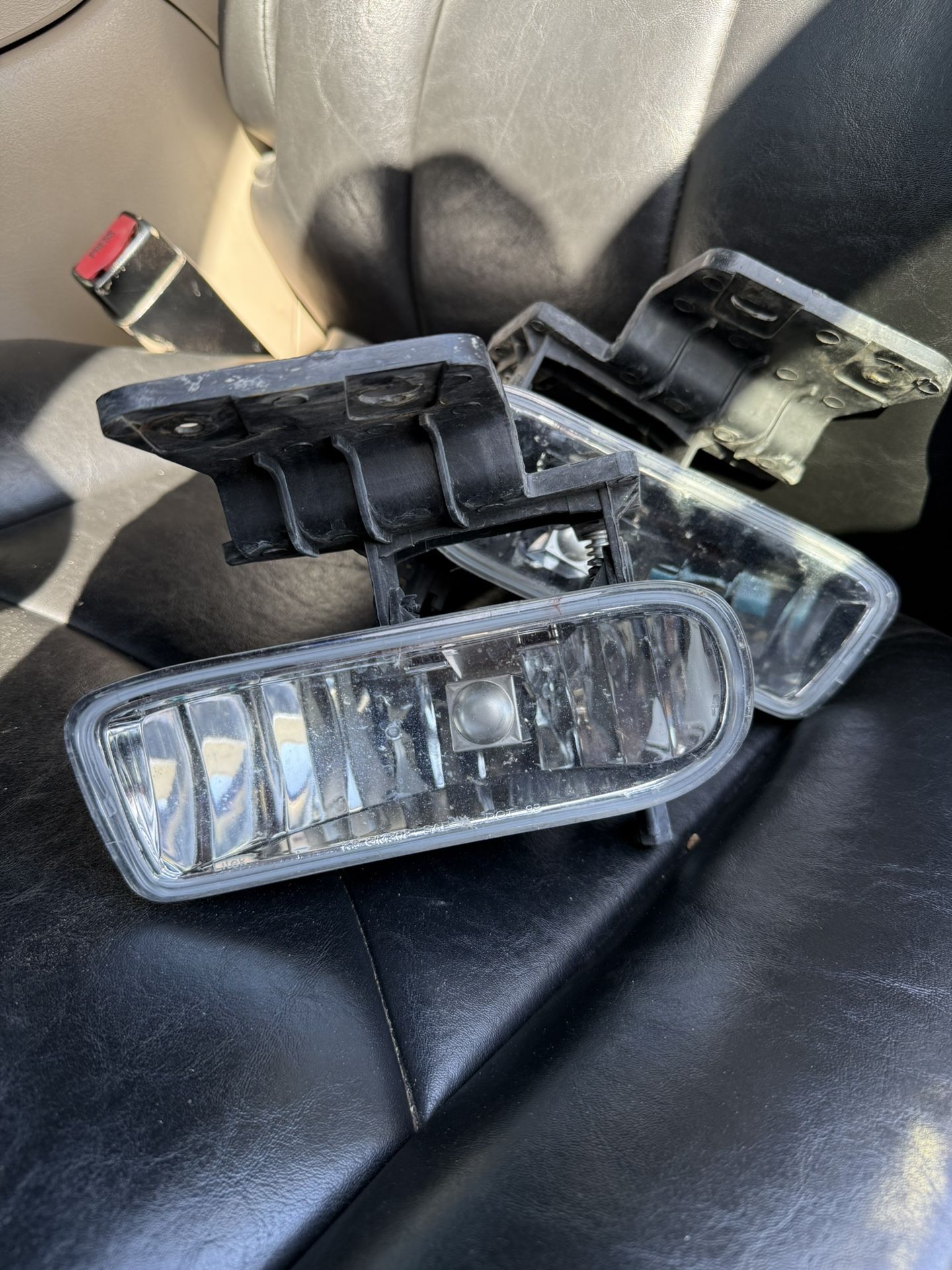 Chevrolet Silverado 00-06 Fog lights Bumper