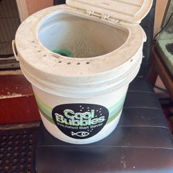 Insulated Bait Bucket 