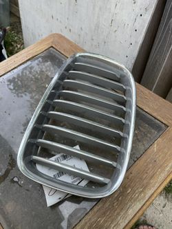 BMW 5 Series Grille