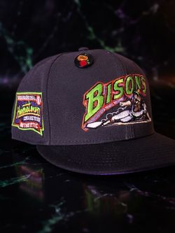 🎃Halloween Vibe🎃 New Era 59FIFTY Buffalo Bisons Fitted Hat 7 1/8 - Black/Green/Purple