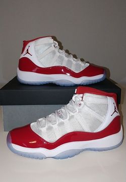 Jordan 11 Cherry size 9