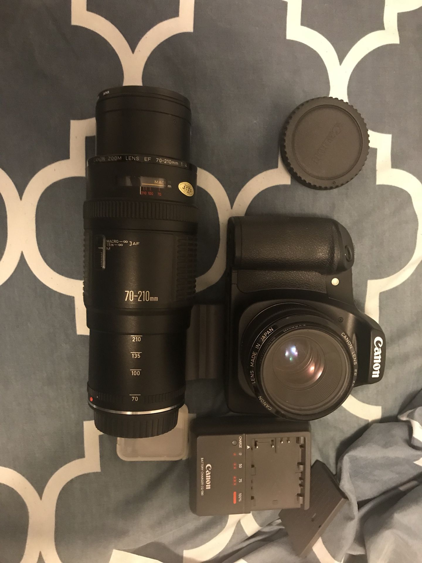 Canon Eos 30d 8.2mp Digital Slr Camera Bundle (2 Lenses, Bag, Strap)