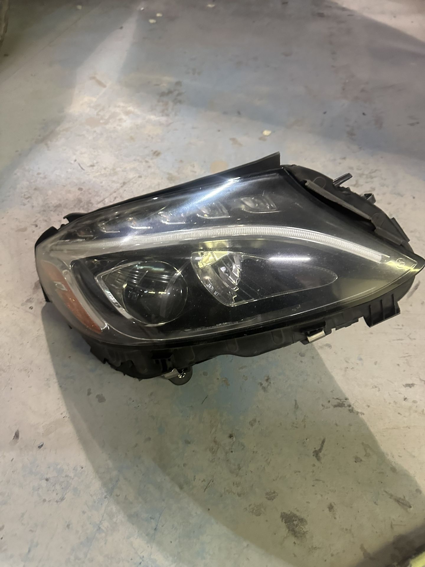 2015-2018 Mercedes Benz C-class c300 w205 LED car headlight