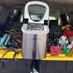 ice  Maker  machine  used good  working order 