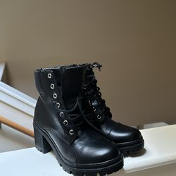 Women Combat Boots