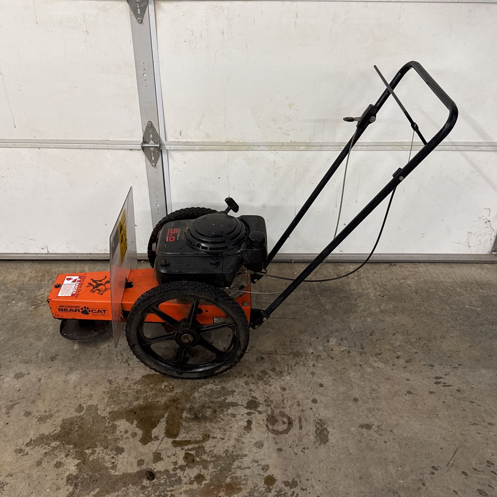 Weed eater Echo Wheeled String Trimmer