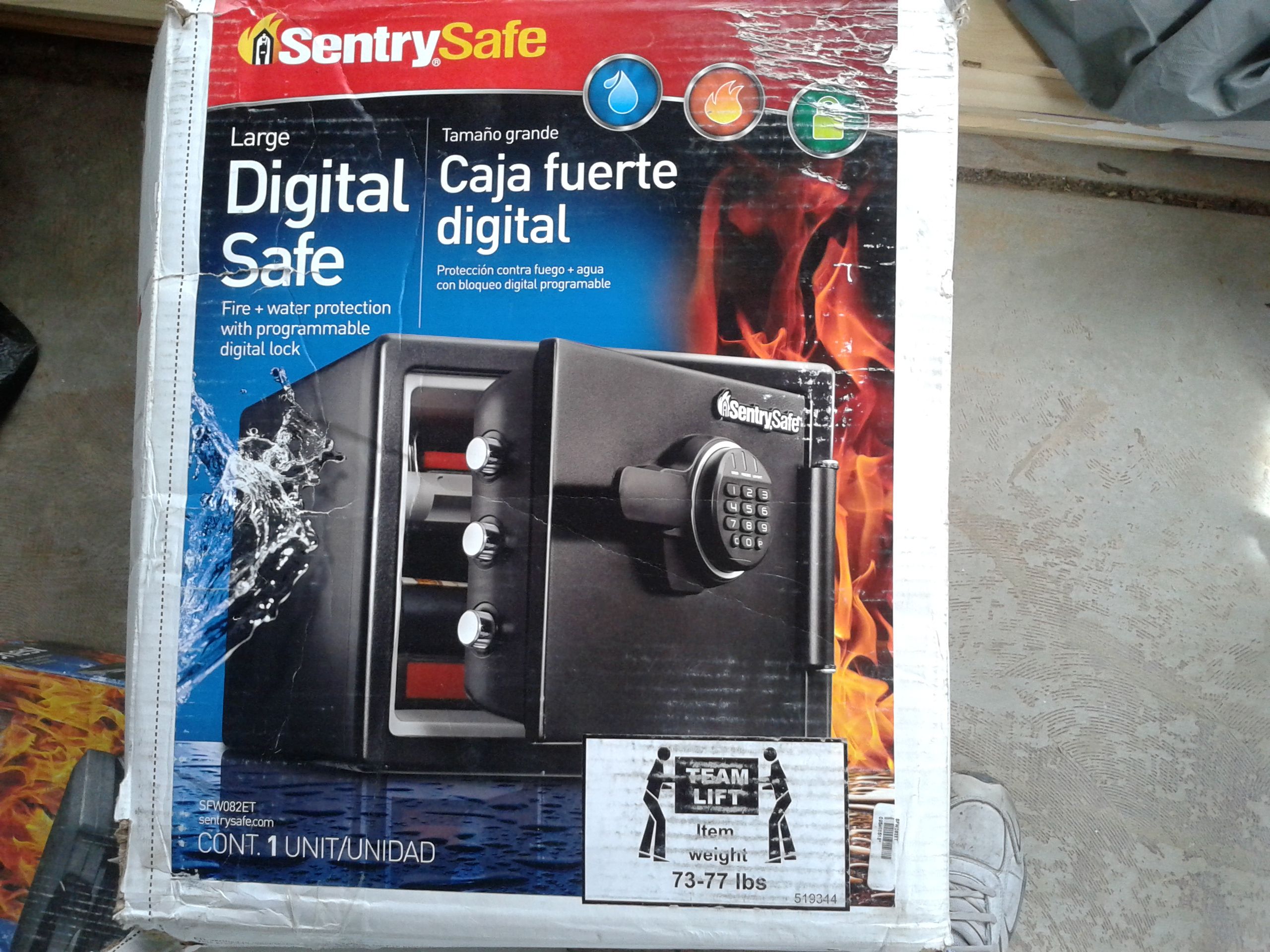 Sentry safe sfw082et. Never used. Walmart price is $146.