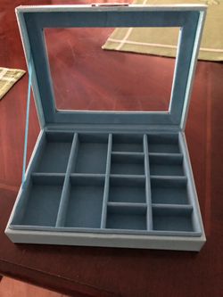 Prestige Jewelry Box