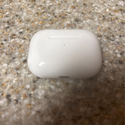 AirPod Pros (missing One AirPod)
