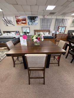 5 PC DINING TABLE