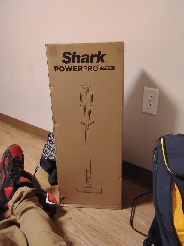 Shark Powerpro Reveal Vacuume 