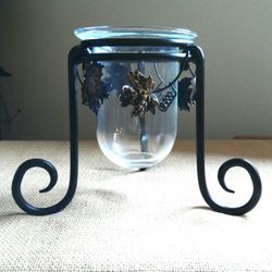 Clear Glass Candle Holder in Wrought Iron Stand