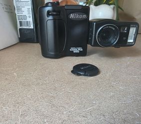 Nikon Coolpix E950