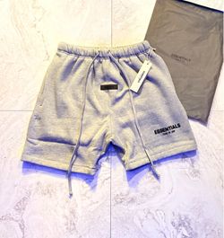 Essentials Dark Oatmeal Shorts Size Small