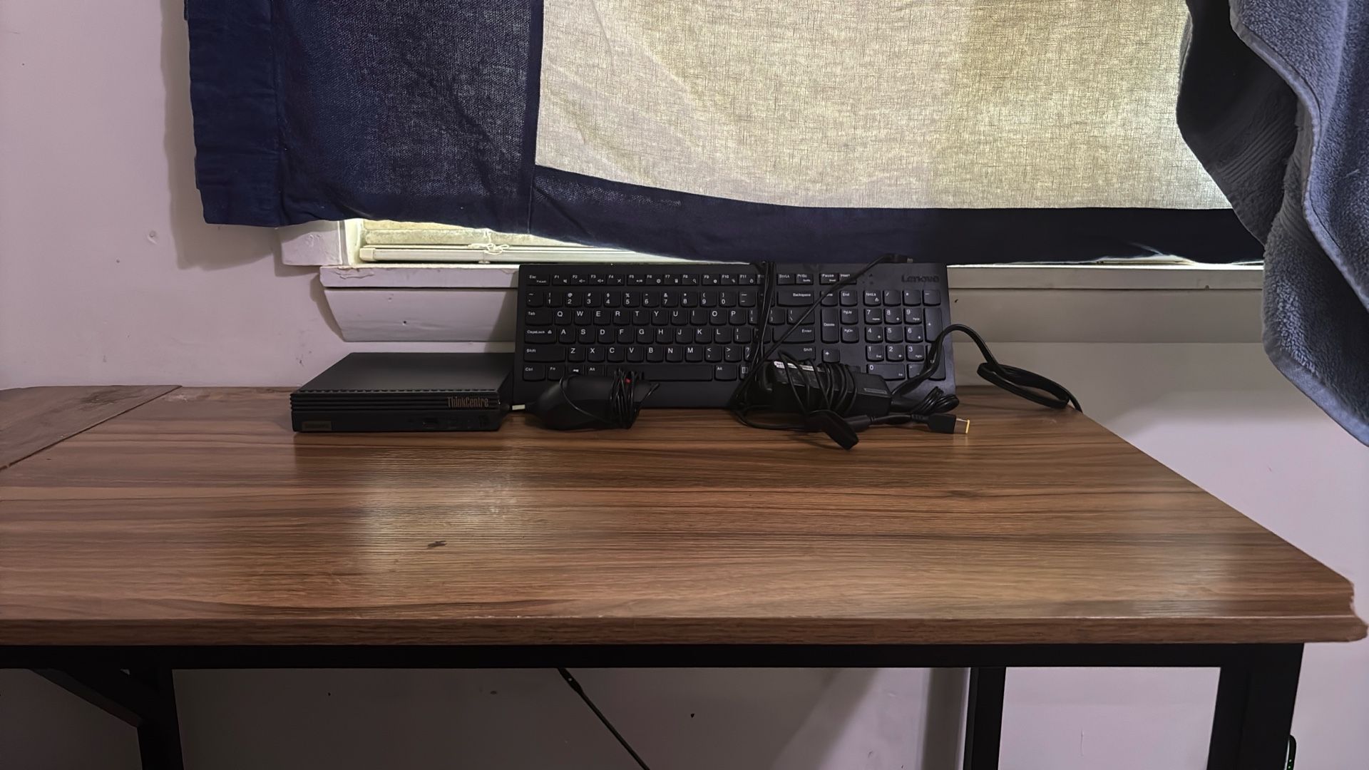 Lenovo M60E Mini Pc