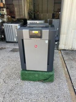 Certified Rheem 400k Natural Gas heater
