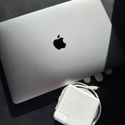 Apple MacBook M1 2020 Air A2337 256GB 8GB