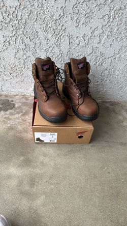 Red Wing Men’s Boots Size 8 Steel Toe 