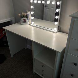 Makeup Vanity 