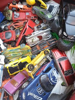 Hot wheels matchbox 100's