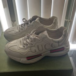 Gucci Shoes Comes With Original Everything 