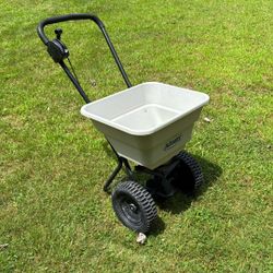 Agway Broadcast  Spreader